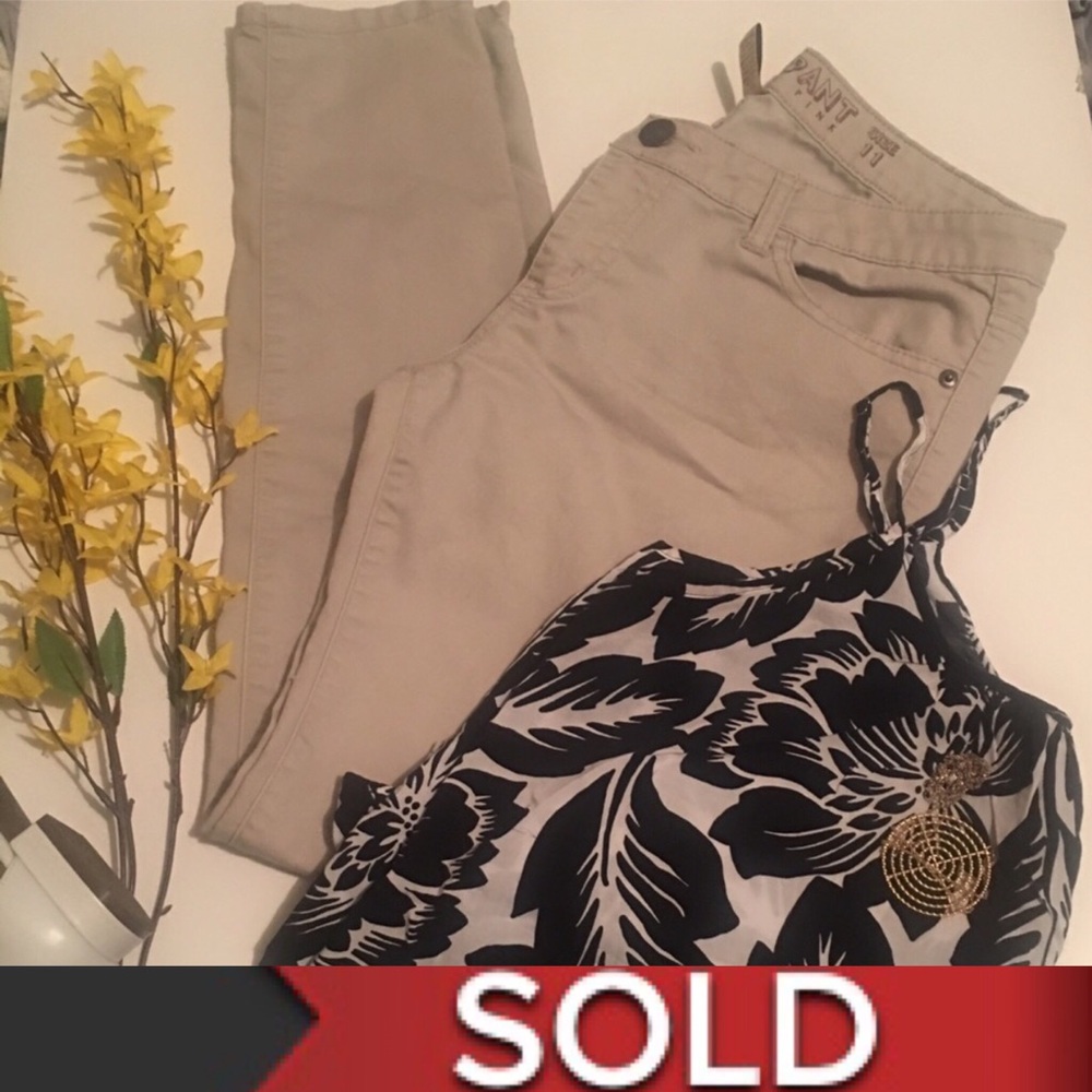 Celebrity pink khaki smart pant